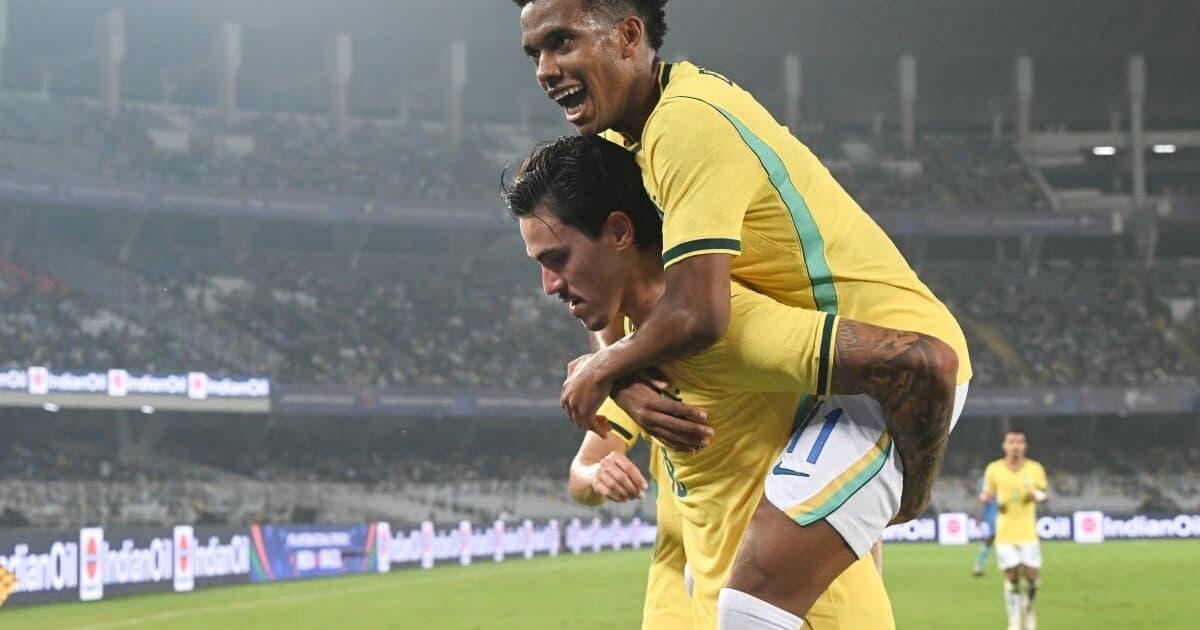 Brasil vence Índia em amistoso, mas exibe futebol sem